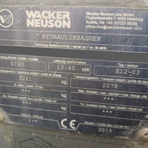 foto 2.2t mini-koparka Wacker Neuson ET20