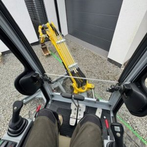 foto 2.5t mini koparka Wacker Neuson hydraulika ET24 VDS 5lyzki